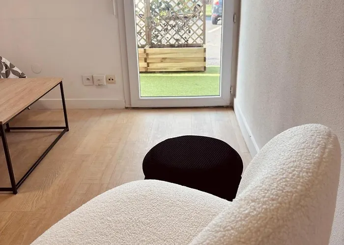 Charming New * La Rochelle (Charente-Maritime)